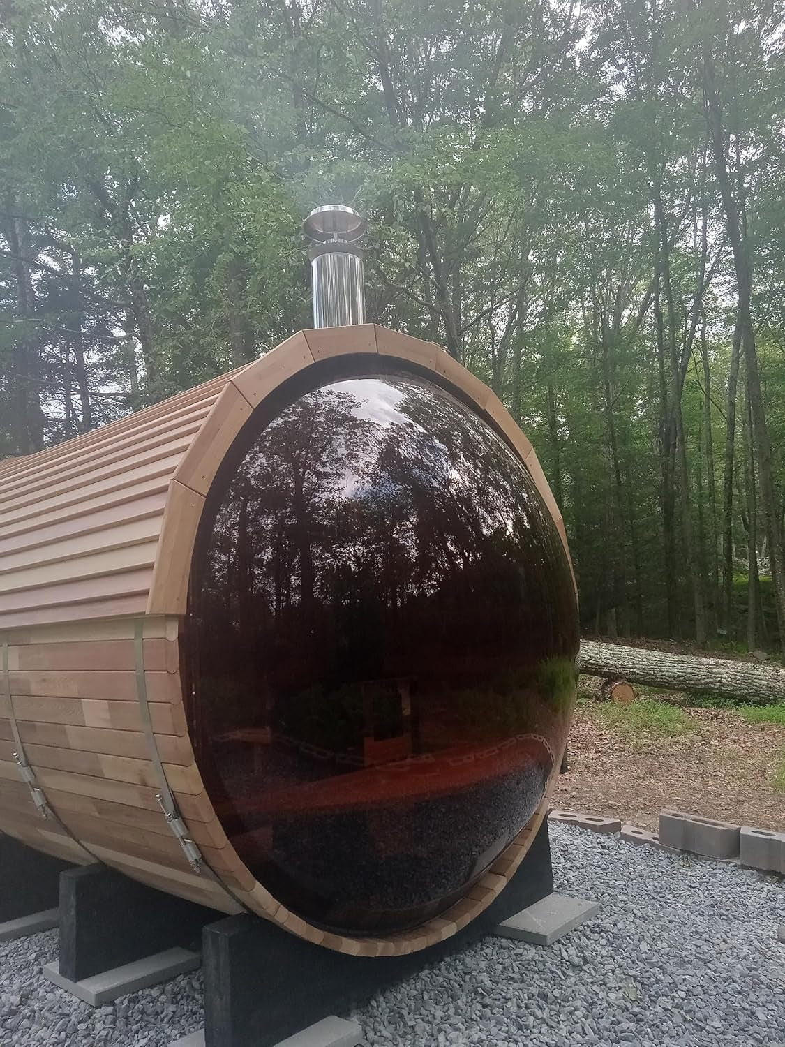 Wooden Steam Sauna Room with Panoramic View, Canadian Red Cedar Traditional Outdoor Barrel Wood Burning Sauna with Porch, Wood-Fired Stove with Chimney Kit, Wood Shingles, 6-8 Person